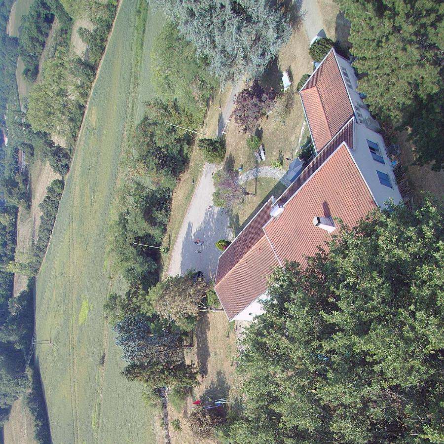 Hotel Aux Volets Bleu Villeneuve-sur-Lot Exterior foto
